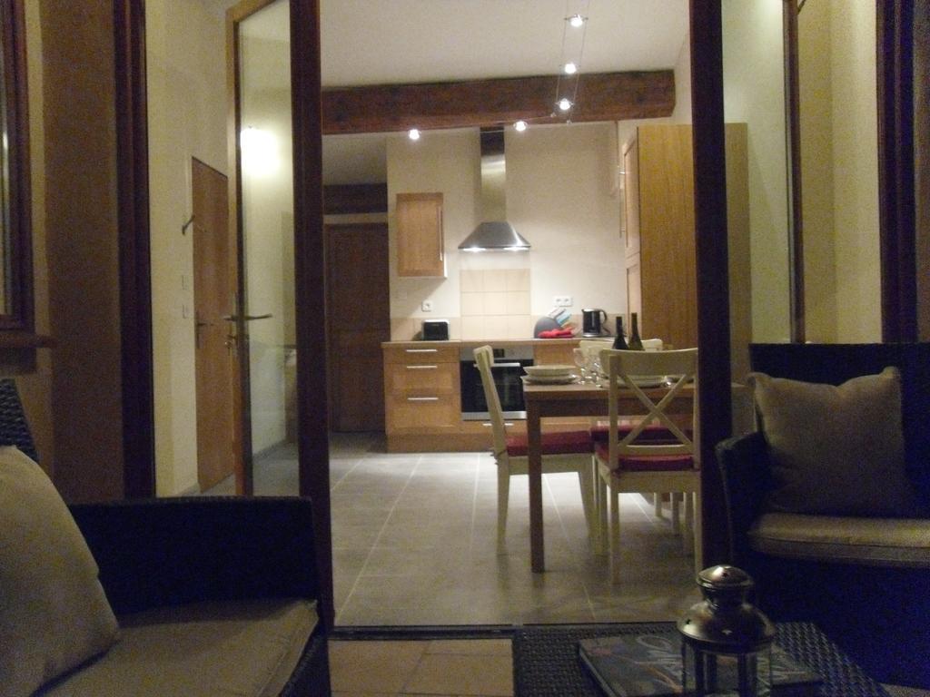 Carcassonne Pont Vieux Apartments Екстер'єр фото