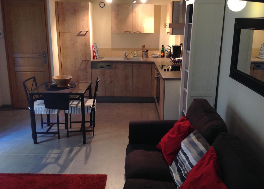 Carcassonne Pont Vieux Apartments Екстер'єр фото